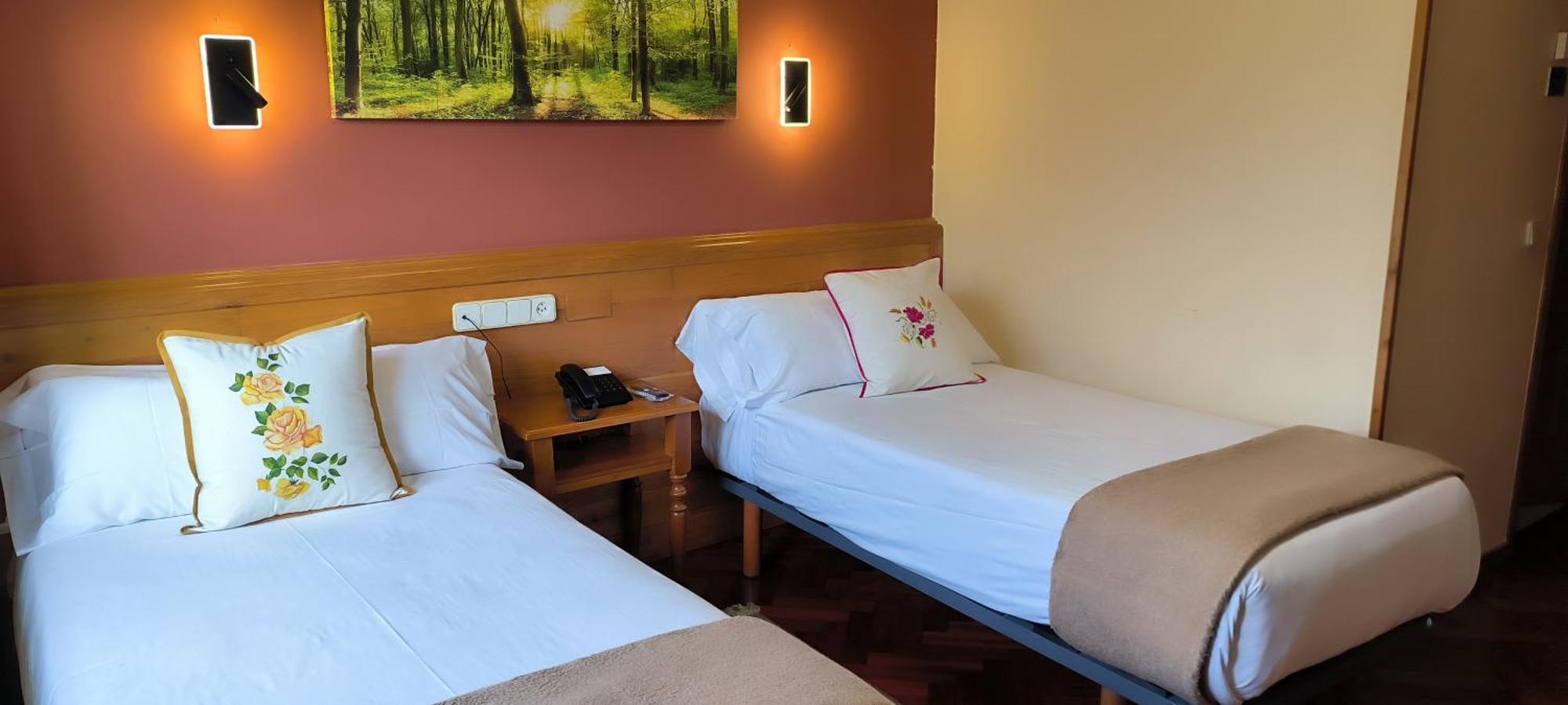 Hotel A Marisqueira I Aeropuerto A Coruna Oleiros Room photo